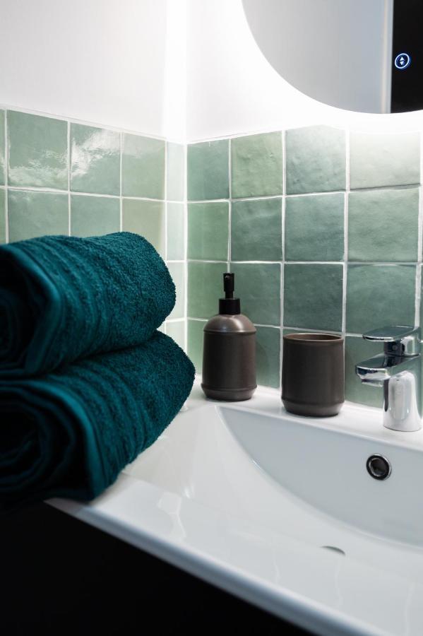 Apartament Redbrick'S Bergerac, Au Coeur Du Centre Historique Zewnętrze zdjęcie